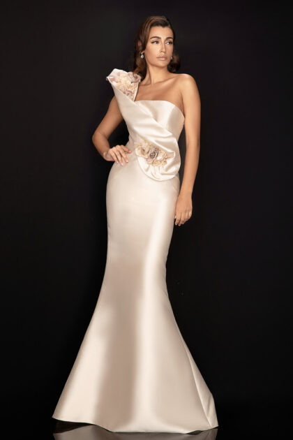 Vestidos de gala lujosos de los diseñadores Terani Couture, Los Angeles, California, importado a Venezuela por Evening Dress Boutique