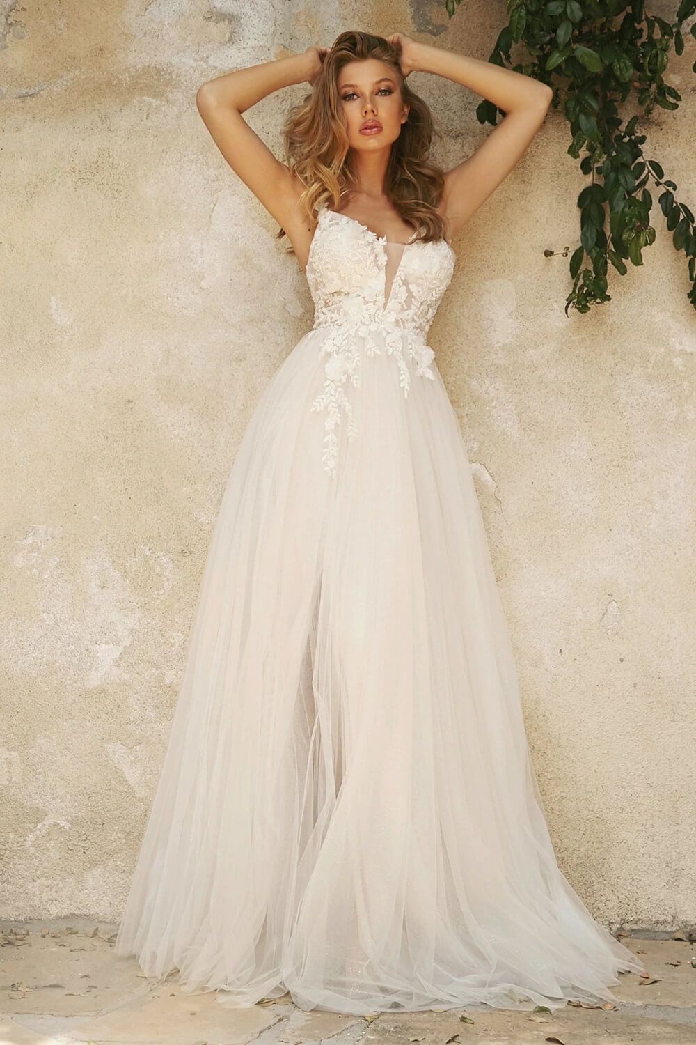 Trajes de novia | Mejores precios 2023 | Bridal Room Boutique Basic  Collection, tienda de novias Margarita